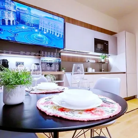 Central-luxury Free Wi-fi, Ac * Genova